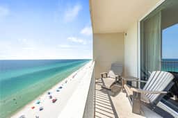 *Open June 28  - July 2!* Beach Service Included!