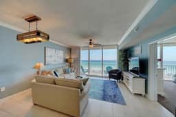 Beautiful 2nd floor! July 22 - 25th Open!