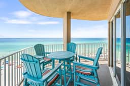 July 5 - 9th open! Beautiful condo!