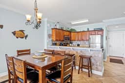 *June 27- July 2nd Open!* Huge balcony! Beautiful views!