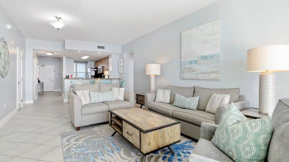 *June 26 - 28th Weekend Open! Beach Service Included!*