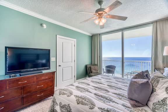 Gorgeous Views! July 13 - 16th Open!