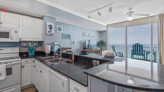 Great Condo!  Open June 28 - July 2nd!