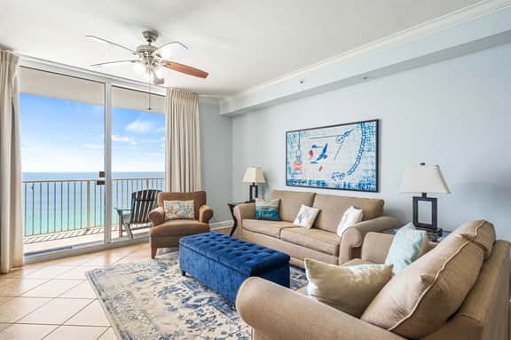 *Open June 28  - July 2!* Beach Service Included!