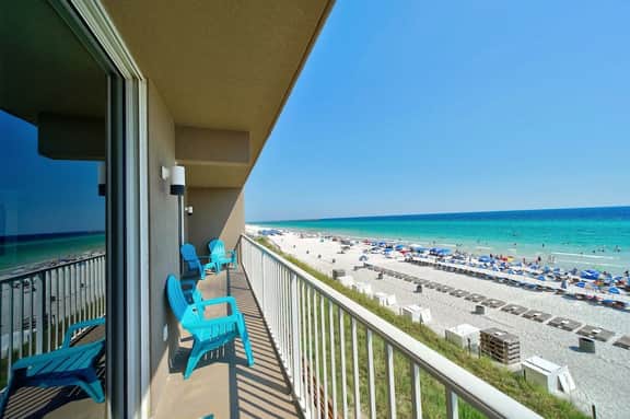 Beautiful 2nd floor! July 22 - 25th Open!