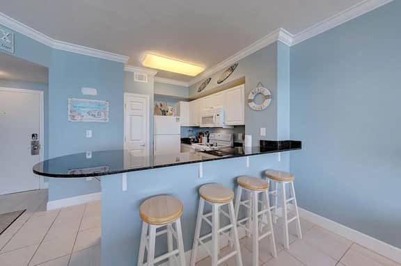 Beautiful 2nd floor! July 22 - 25th Open!