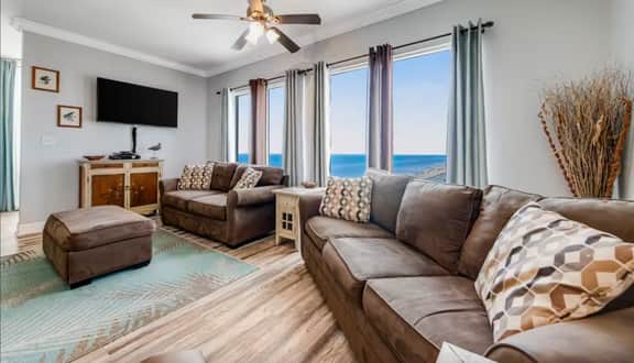 *June 29 - July 2nd Open!* Great Condo!