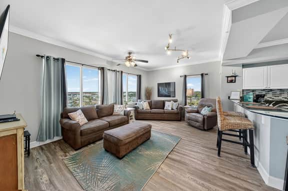 *June 29 - July 2nd Open!* Great Condo!