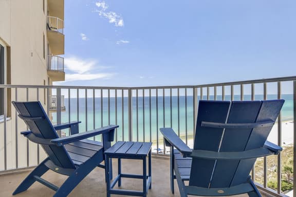 *June 29 - July 2nd Open!* Great Condo!